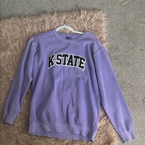 Purple k-state crewneck 
Barley worn